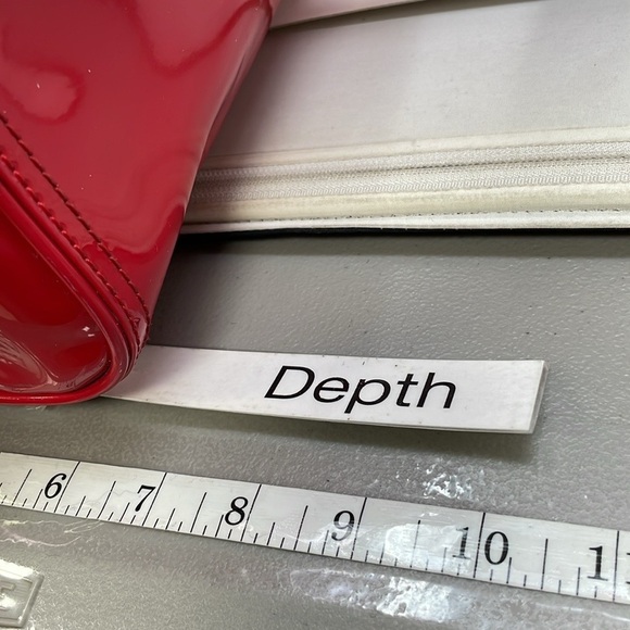 TED BAKER Purse Red Patent Bag Pockets Zip Gold Tone Hardware Satchel - Picture 13 of 14